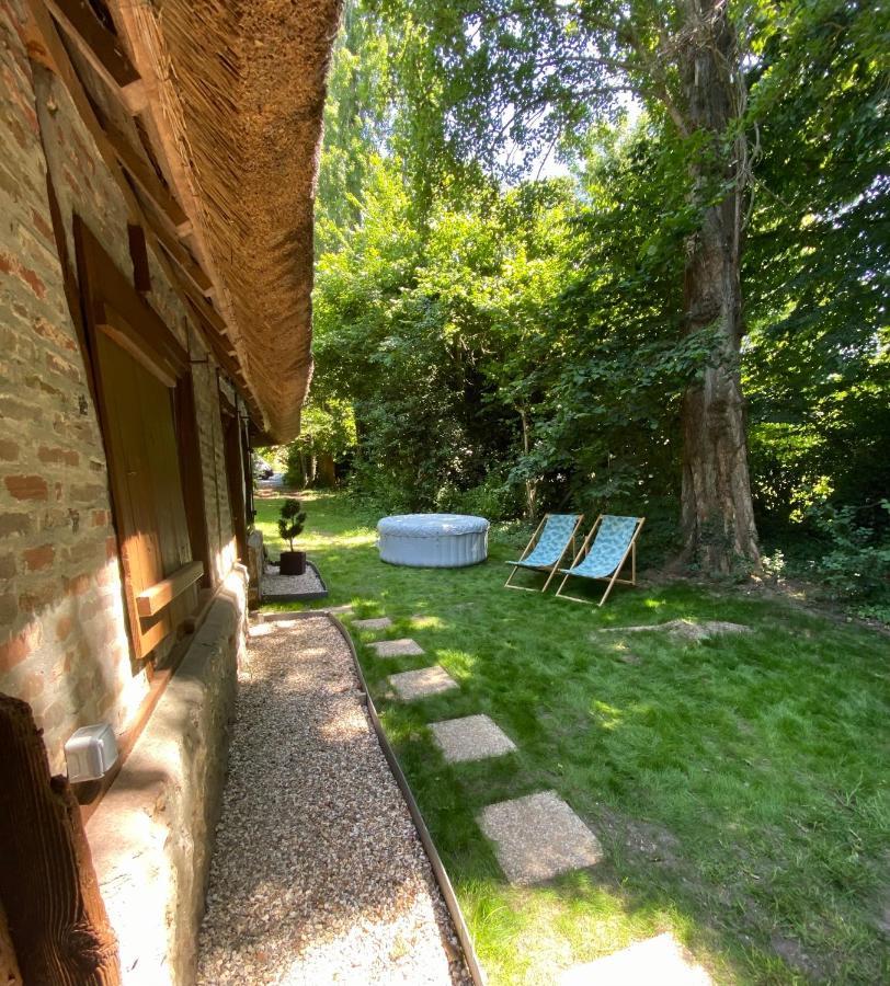 Bed and Breakfast Le Domaine Caribou Sainte-Opportune-la-Mare Exterior foto
