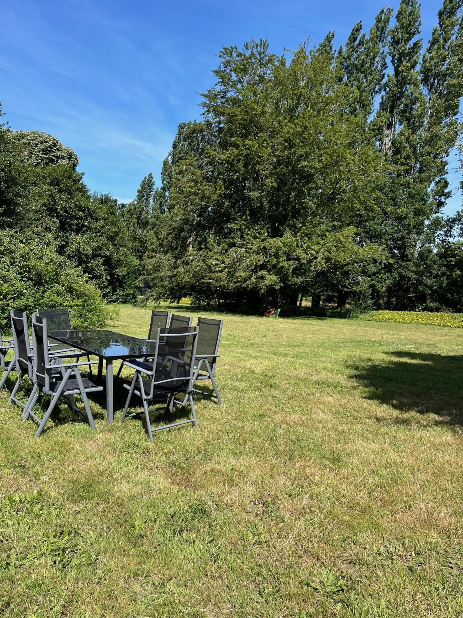 Bed and Breakfast Le Domaine Caribou Sainte-Opportune-la-Mare Exterior foto